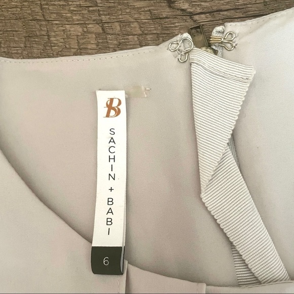 Sachin + Babi Beige Sheath Dress 6 Snake Print Leather Trim Crisscross Pleated - Picture 8 of 10